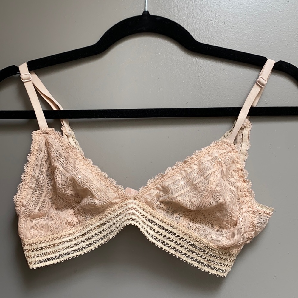 Lacey bralette